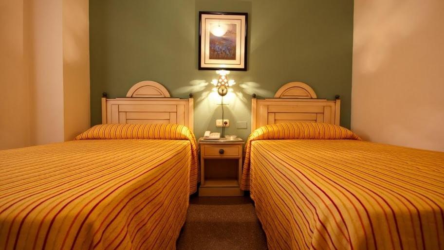 Hotel Los Bartolos Alhama de Murcia Szoba fotó